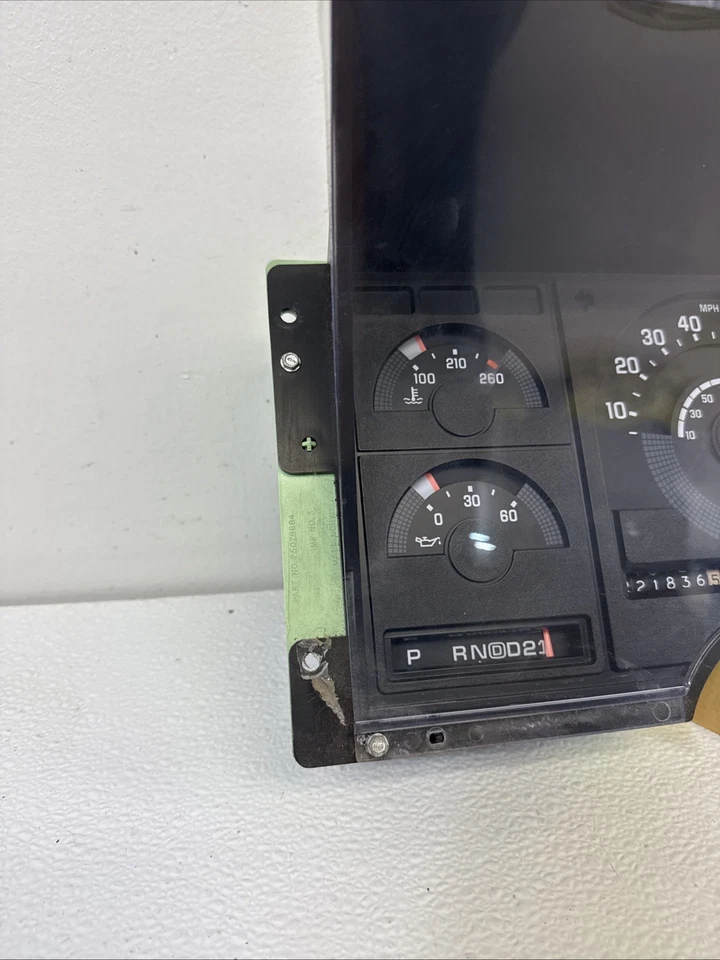 Cuadro de instrumentos 88-91 Chevy GMC Truck C/K 1500 C2500 C3500 OEM 16124865 221K Foto 2 de 4