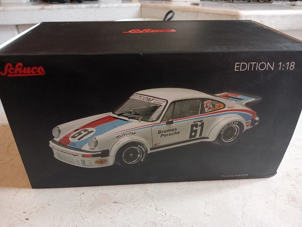 RARISSIMA Schuco 1/18 Porsche 934 RSR #61 Edizione Limitata 1000 Pcs - Immagine 2 di 4