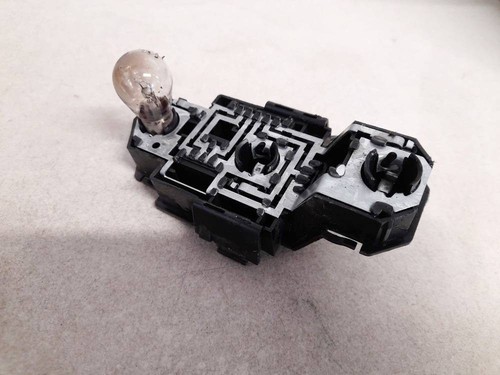 3a9945257 Lampenträger Rücklicht Rückleuchte innen Heckklappe  DE1750330-67