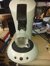 Philips Senseo Kaffeepadmaschine für Senseo Pads Weiß Mit 2 Dosen Pads