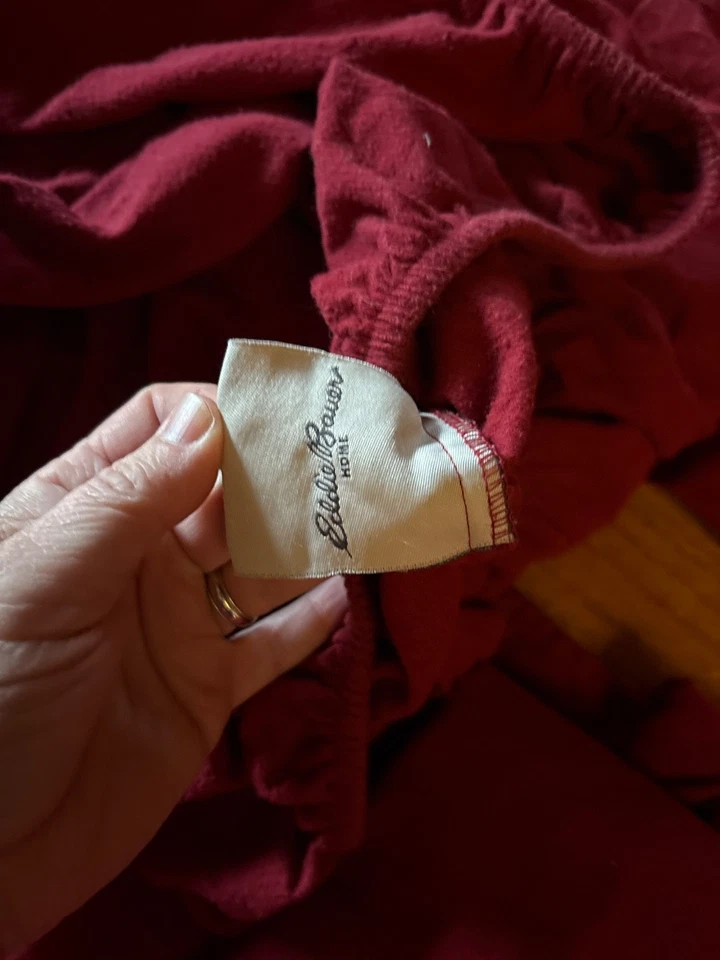 De colección. Juego de sábanas EDDIE BAUER HOME 100% algodón franela TALLA KING 4 piezas (rojo) Foto 4 de 4