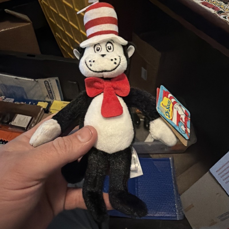Aurora Dr Seuss Cat In The Hat 8 Inch Plush Figure NEW IN STOCK