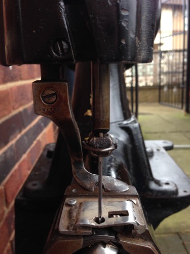 Industrial Architectural Singer 45k Sewing Machine Can Deliver - Picture 7 of 12