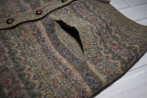 Avoca Collection Cardigan Size Medium Brown Multicolor Fair Isle Wool Pockets - Picture 10 of 13