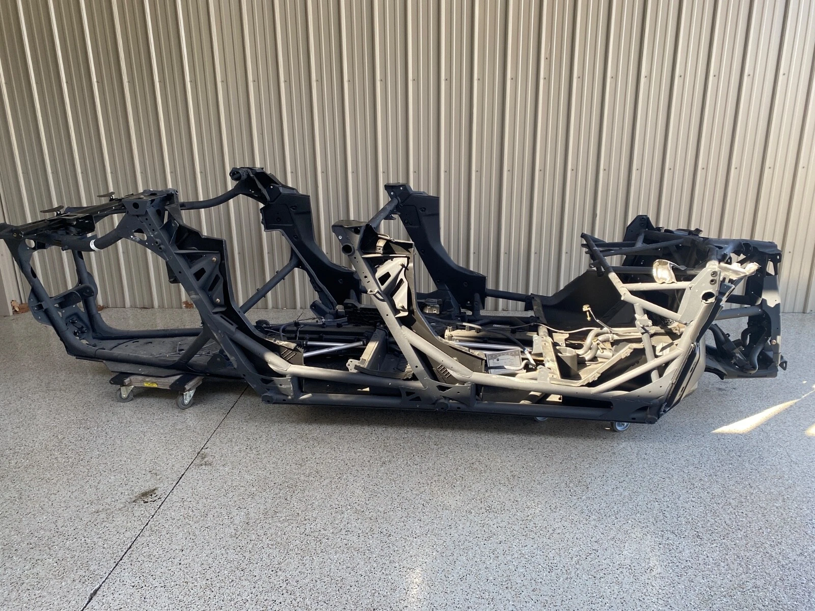Can-Am Maverick R Max 25 2025 Frame Chassis 705208870 Paperwork