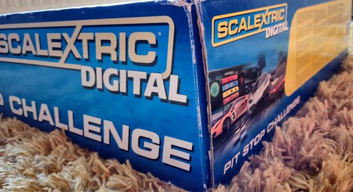 Scalextric Digital Pit Stop Challenge 100% COMPLETE - Photo 21/24