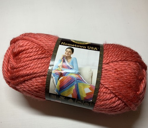 Lion Brand Hometown USA Yarn 1x142g 100% Acrylic Pink Col. 104 Coral - Picture 2 of 7