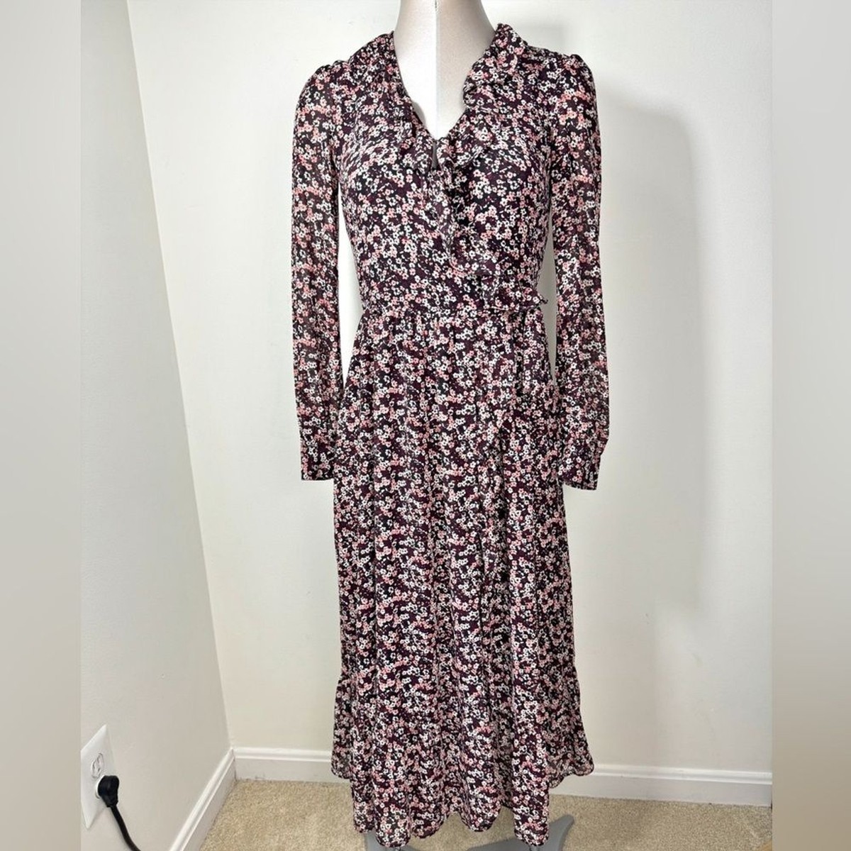 Michael Kors Floral Mod Garden Self Tie Wrap Dress Size XS Maroon, White
