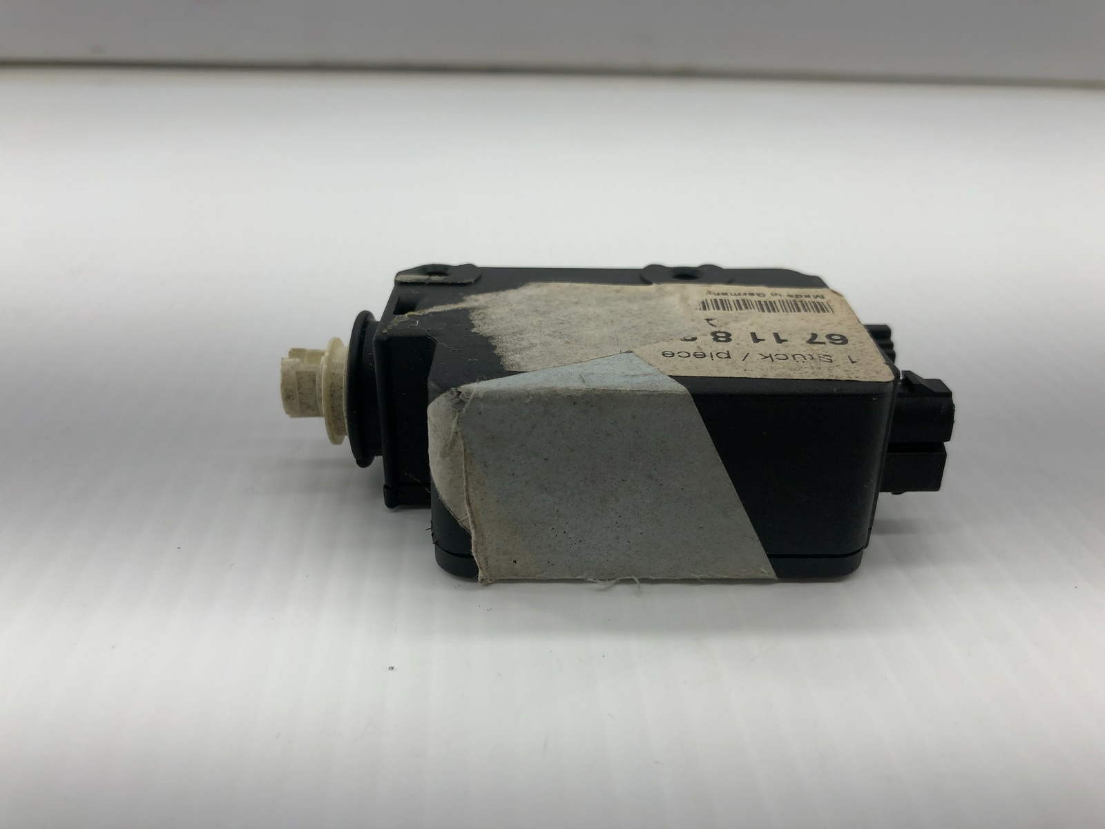 9602 BMW Z3 E36/7 ROADSTER REAR TRUNK LID LATCH LOCK ACTUATOR 8361140