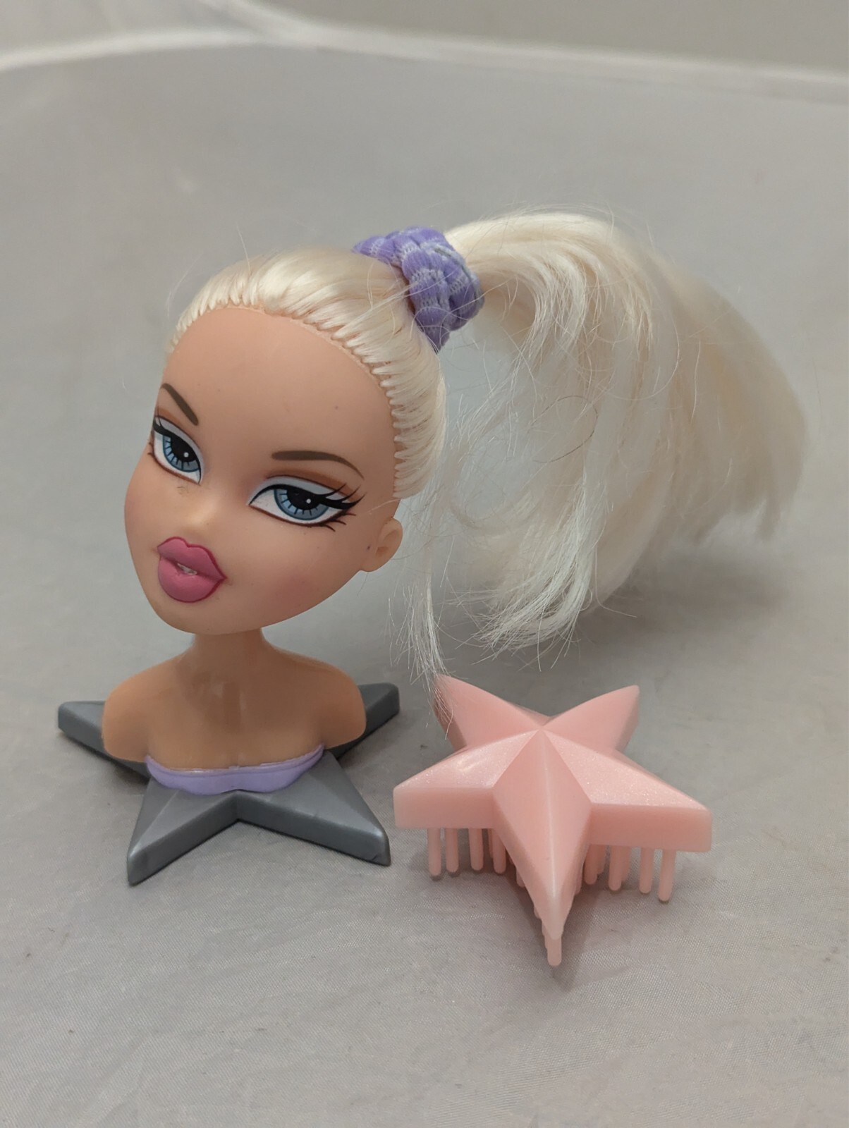 MGA Bratz Head Chloe 2001 Gamez  Mini Doll Head RARE