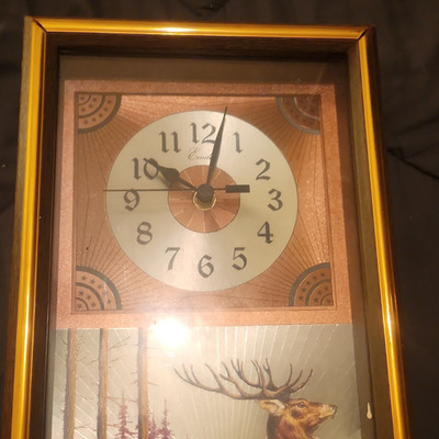 Emdur Wall Clock Deer Artwork Metal Wood Brown Gold Analog Quartz Rectangle