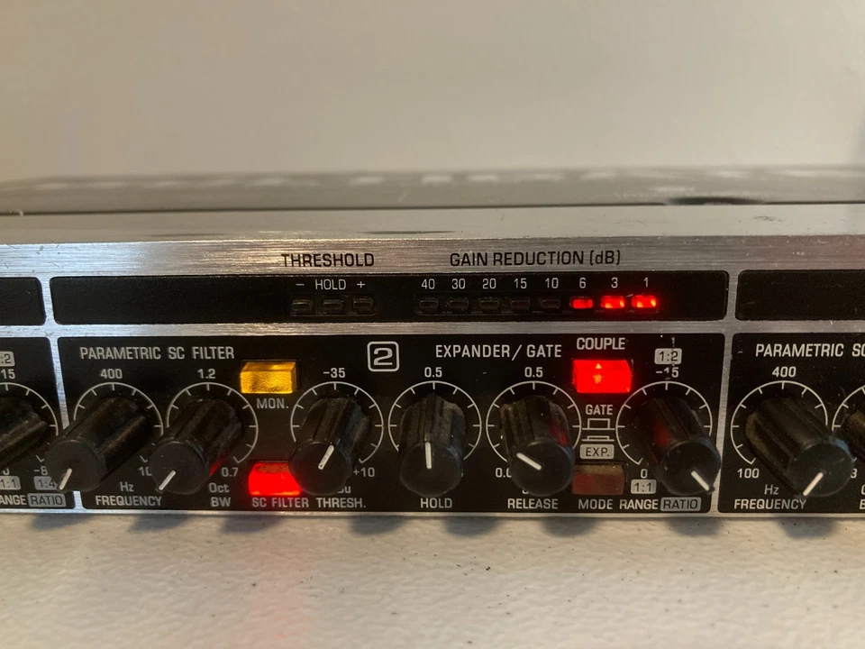 Behringer Multigate Pro Audio Interactive Quad Expander GateXR4400 - Image 3 of 4
