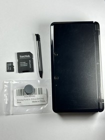 Nintendo 3DS Black CTR-001 USA Console Tested w/ Charger Stylus 8GB SD