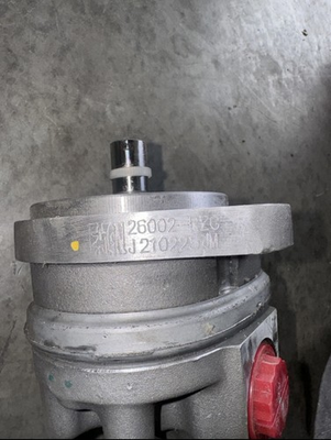 #ad Eaton 26002 RZC Series 26 Hydraulic Gear Pump $400.00