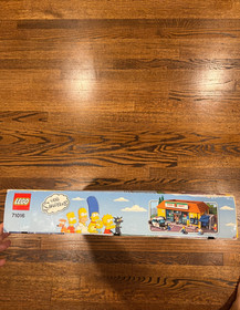 LEGO The Simpsons: Kwik-E-Mart (71016) Brand New In Factory Sealed Imperfect Box