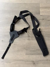 Uncle Mikes Sidekick Shoulder Holster Size 4 Right Hand For 8” Barrel Revolver