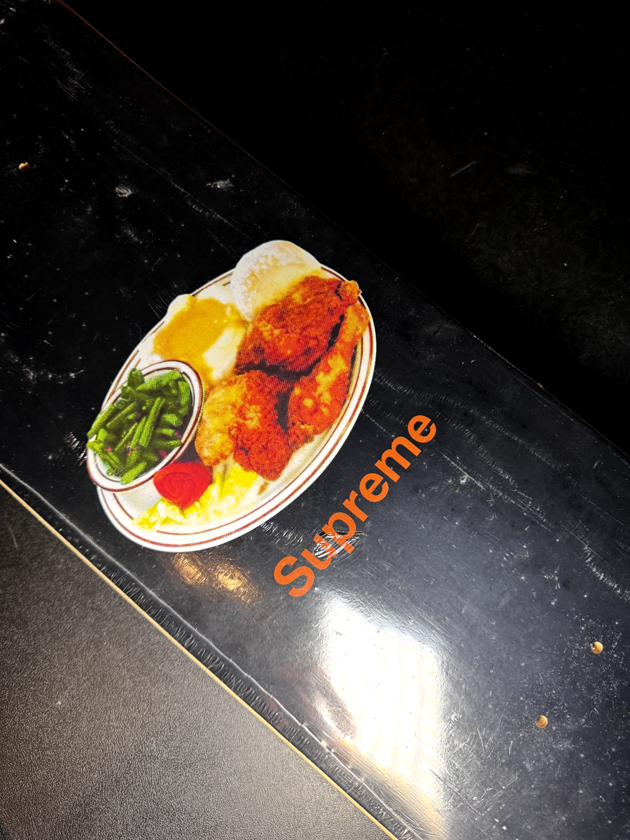スケートボード Supreme - Supreme  Chicken Dinner Skateboard Set Supreme Chicken Dinner Skateboard Deck Black - SS18 - US