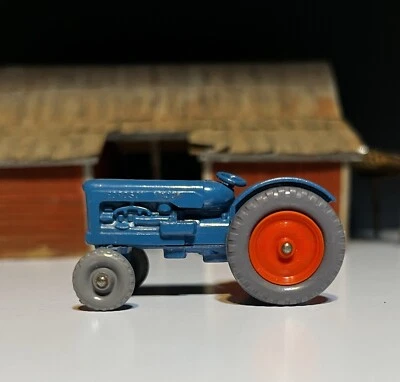 Matchbox Fordson Major Tractor No. 72a Lesney made in England-All Orig/MINTY ! - Image 1 of 4