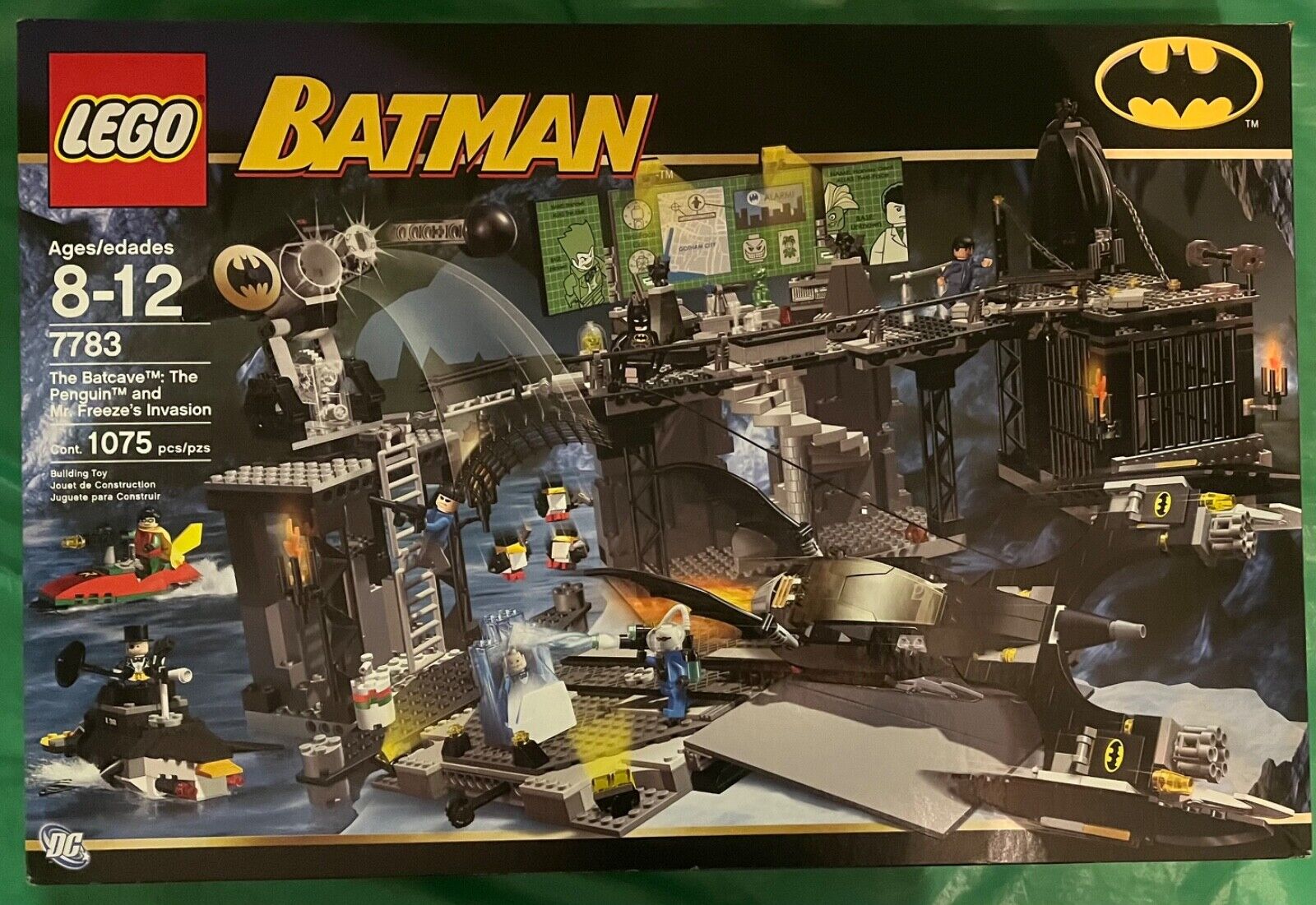 LEGO Batman The Batcave: The Penguin and Mr. Freeze's Invasion 7783 In 2006 MIB