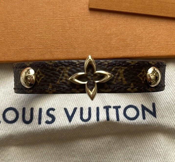 lv blooming bracelet