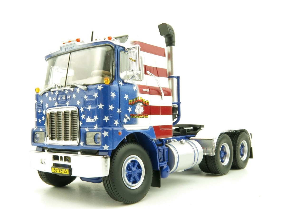 Tekno 81825 Mack F700 6x4 Prime Mover Truck Bulldog Trucking