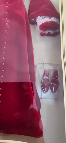 Franklin Mint Scarlett O'Hara 16" Attendance In Shame Ensemble Scarlet 2000 Nuevo en caja - Imagen 3 de 4