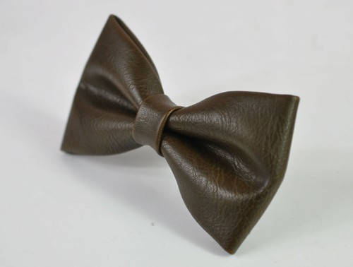 Dark Olive Green Faux Leather Bow tie for Men / Youth / Boy Kids / Baby Toddler - Bild 3 von 4