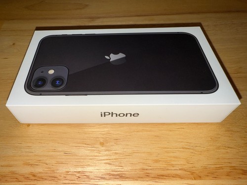NEW Apple iPhone 11 64GB black factory unlocked never used - Photo 5 sur 5