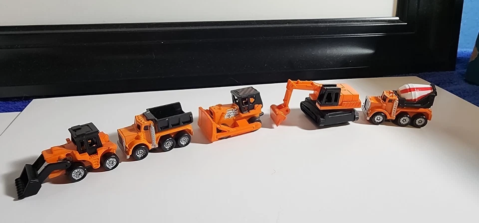1987 MICRO MACHINES “Construction Set" of 6 - Image 2 of 4