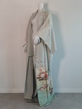 Kimono Robe / Classy and Gorgeous Japanese Handmade Gray Silk Kimono 0628250123