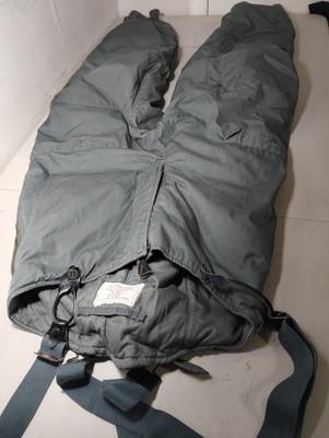 VTG USAF Extreme Cold Weather Pants F-1B with Suspenders Size 34