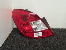 Feu arrière Opel CORSA