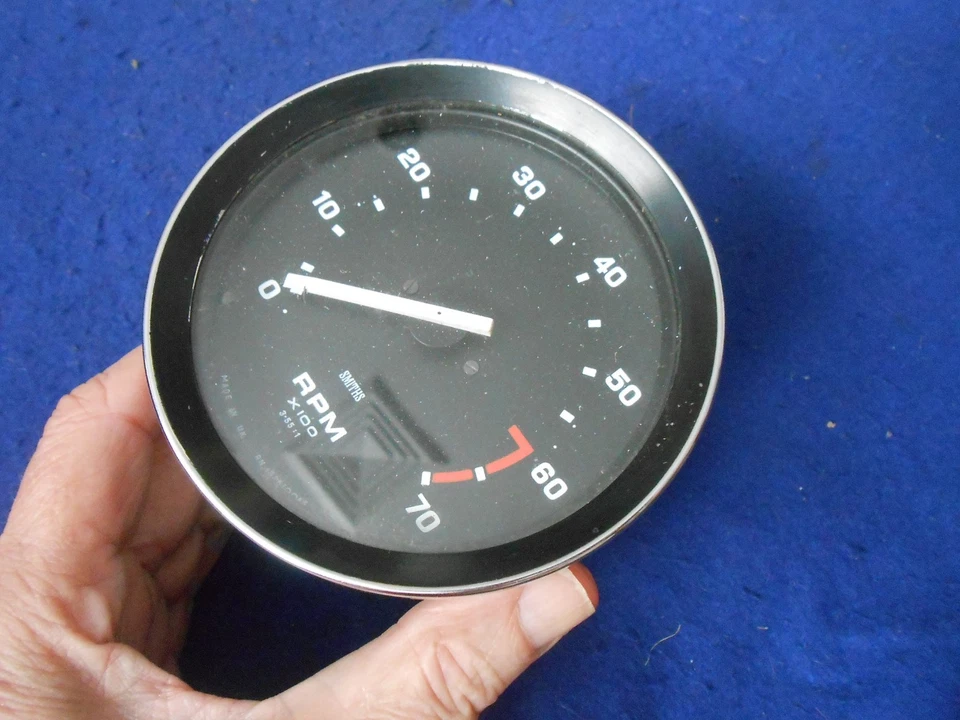 Nuevo de Lote Antiguo Velocímetro Smiths 1973-1975 Triumph Spitfire 1500 RN1326/00AS 218835 Foto 2 de 4