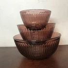 VTG PYREX Nesting Ribbed Amethyst Purple Glass Mixing Bowls 7401-S Set Of 3