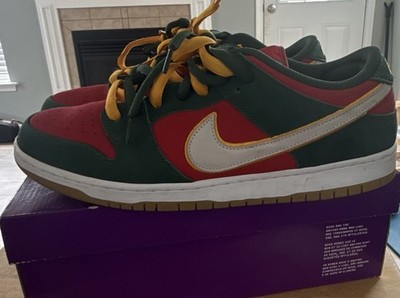 Nike SB Dunk Low Pro PRM Skate Shoes Green/Red/White/Gold Men s US 15