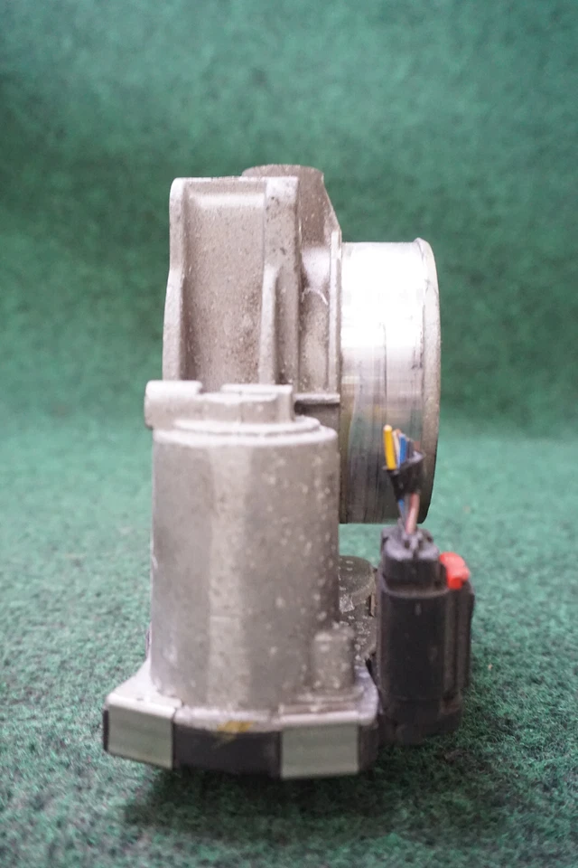 2019 Chevrolet Impala 3.6L corpo do acelerador fabricante de equipamento original 12670981aa 57.366 milhas - Imagem 4 de 4