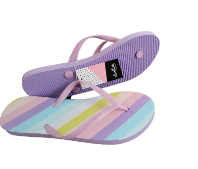 women's chatties beach flat Flip Flop sandal ,size (7/8)