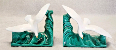 Paire De Serre-livres Anciens En Céramique - Socle Vert, Oiseau Blanc Style Mouette