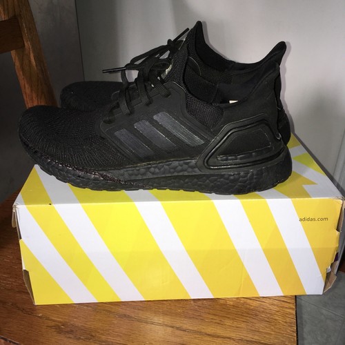 ub 20 triple black