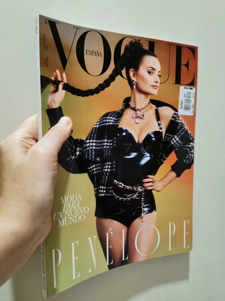 VOGUE Spain magazine September 2022 issue 414 Penelope Cruz [ES