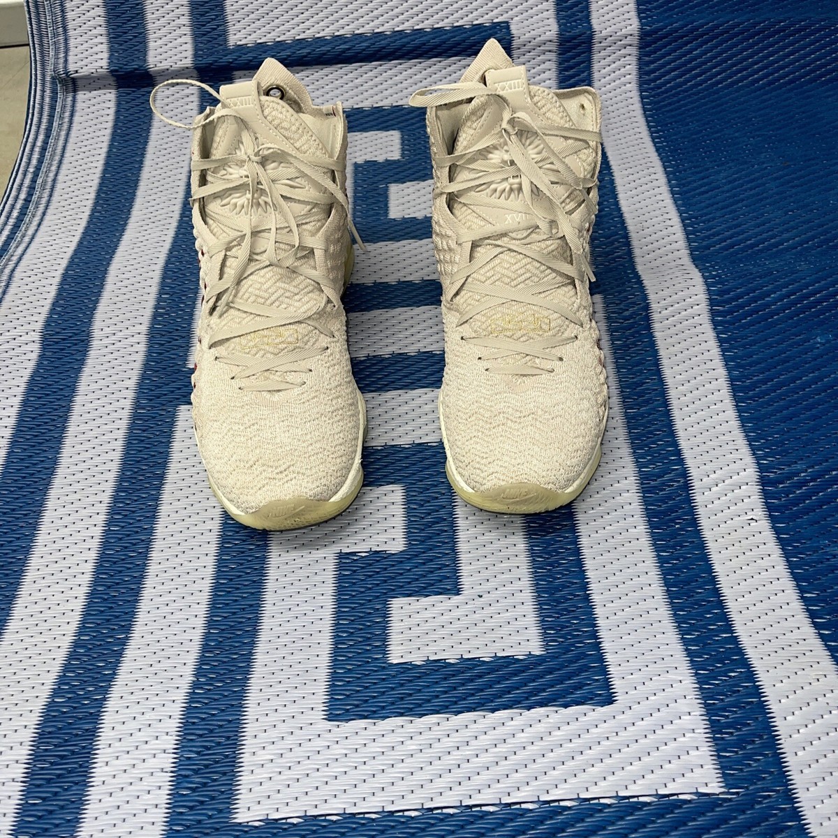 Nike Lebron VXII 17 Win Win Harlem Fashion Size 5 Nike LeBron 17 XVII WIN WIN On Foot - YouTube main image 2