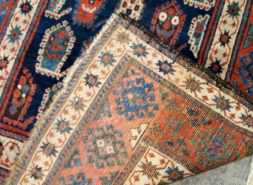 Handmade antique Caucasian Kazak rug 4.1' x 6.3' ( 125cm x 192cm ) 1870s - 1B665 - Picture 2 of 5