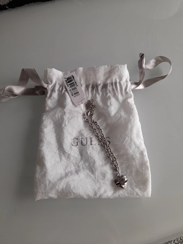 GUESS Damen Armband  Armkettchen Herz Besatz weiß silberfarben / NEU - Bild 4 von 4