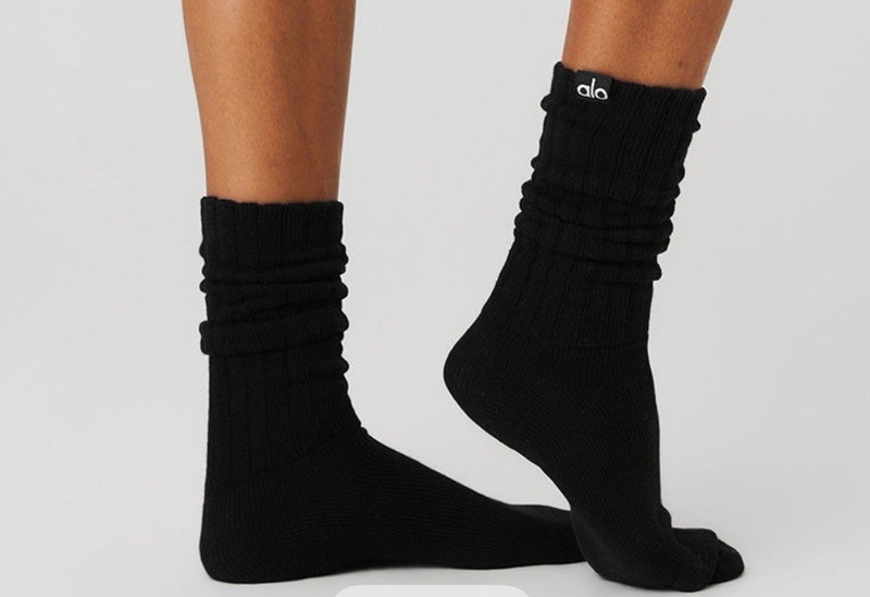 Alo Yoga Unisex Scrunch Sock Black  Sz M.  So Soft