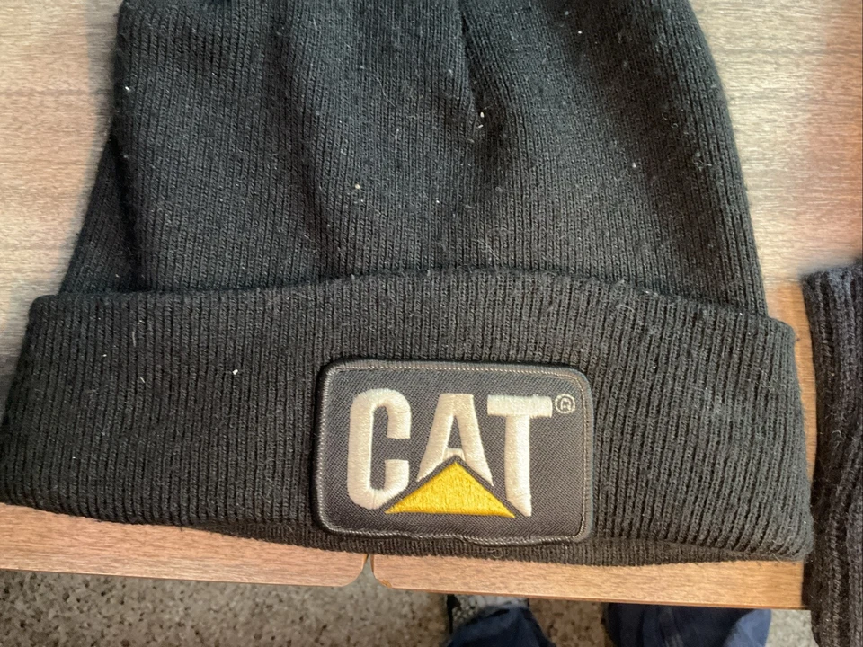 4 sombreros de puño de invierno con licencia CYRK Caterpillar CAT gorra negra, sombrero de puño forrado cálido Foto 2 de 4