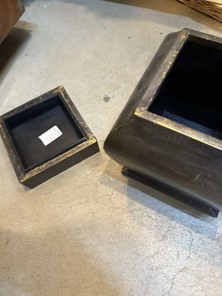 RARE Brass Plated Wood Box Black Gold Rustic Decor Bound Woth Brass Nails - Image 3 of 3