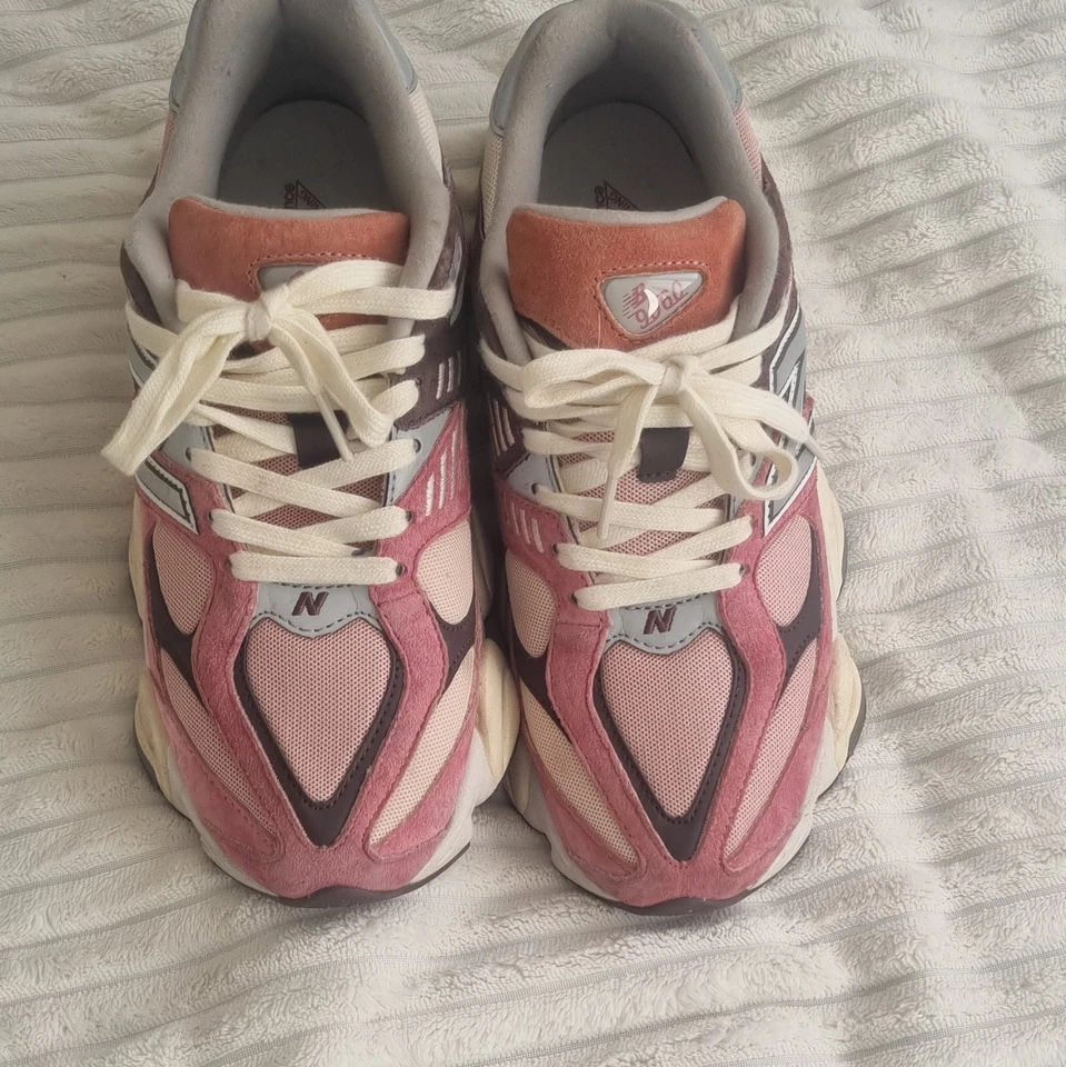 New Balance 9060, photo 2 of 5