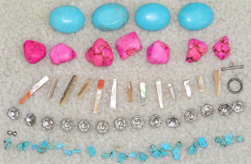 Vintage Turquoise Stones & Loose Glass Beads 95pc Jewelry *NICE* - Picture 3 of 6