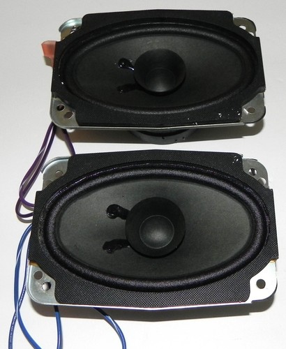 Pair of General Motors speakers PN 15927304 Fits 1999-2014 Chev/GMC trucks