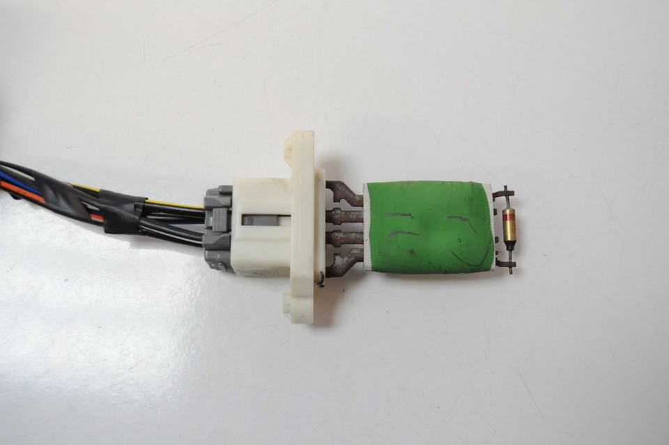 Ford Focus CMax 2.0 TDCi 2004 RHD Heater Fan Motor Resistor 2140741 eBay